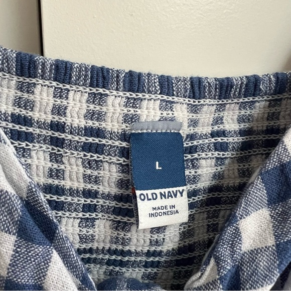 Old Navy Gingham Tie Front Dress - Picture 4 of 6
